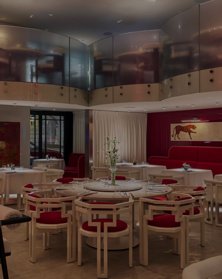 Двухуровневый ресторан современной китайской кухни 