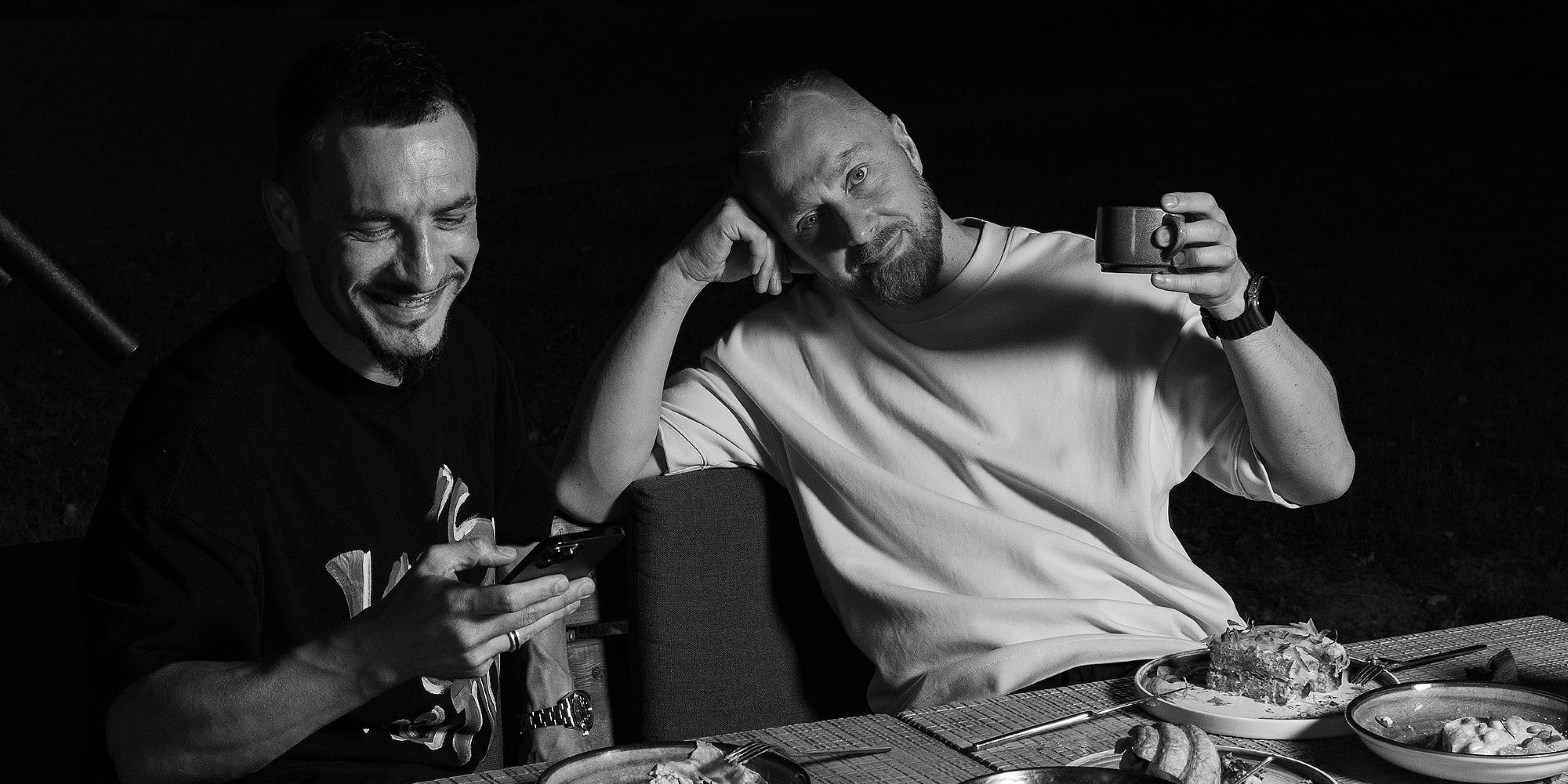 Manga — бұл жапондық концептуалды мейрамханалар желісі және Алматы нарығында 2009 жылдан бері жұмыс істеп келе жатқан жеткізу қызметі. Тұжырымдаманың негізін қалаушылар Максим Бортников және Тарас Бас.