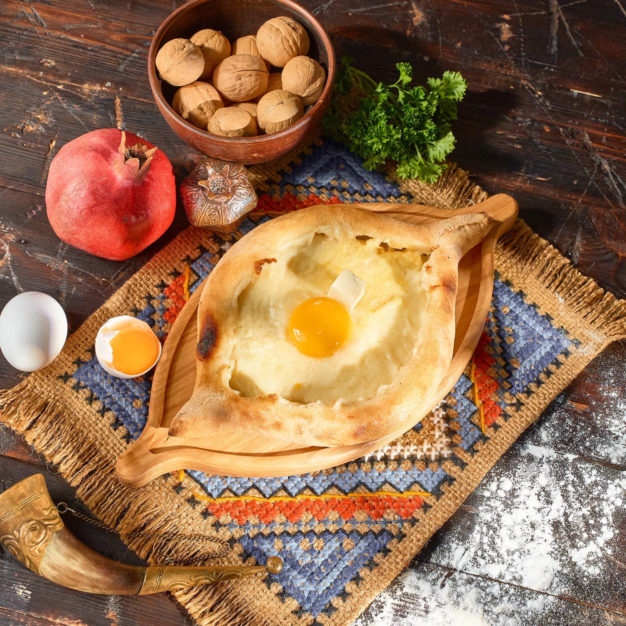 Грузинская кухня — это про сыр и про хлеб